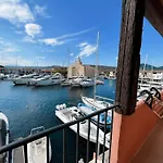 Maison De Pecheur A Port Avec Amarrage Et Wifi - Fr-1-868-19 * Grimaud