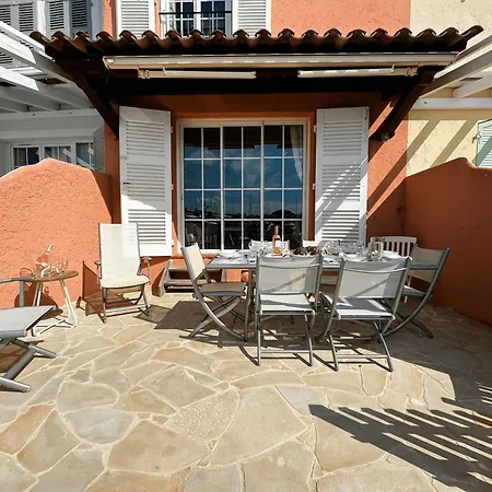 Maison De Pecheur A Port Avec Amarrage Et Wifi - Fr-1-868-19 *