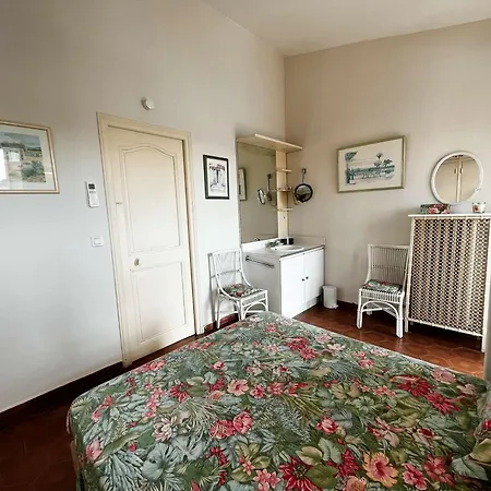 Maison De Pecheur A Port Avec Amarrage Et Wifi - Fr-1-868-19 * 格里莫